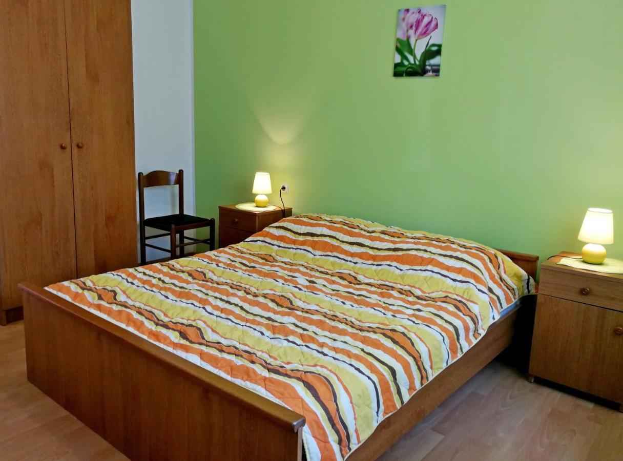 Apartments Ines Medulin Exterior foto